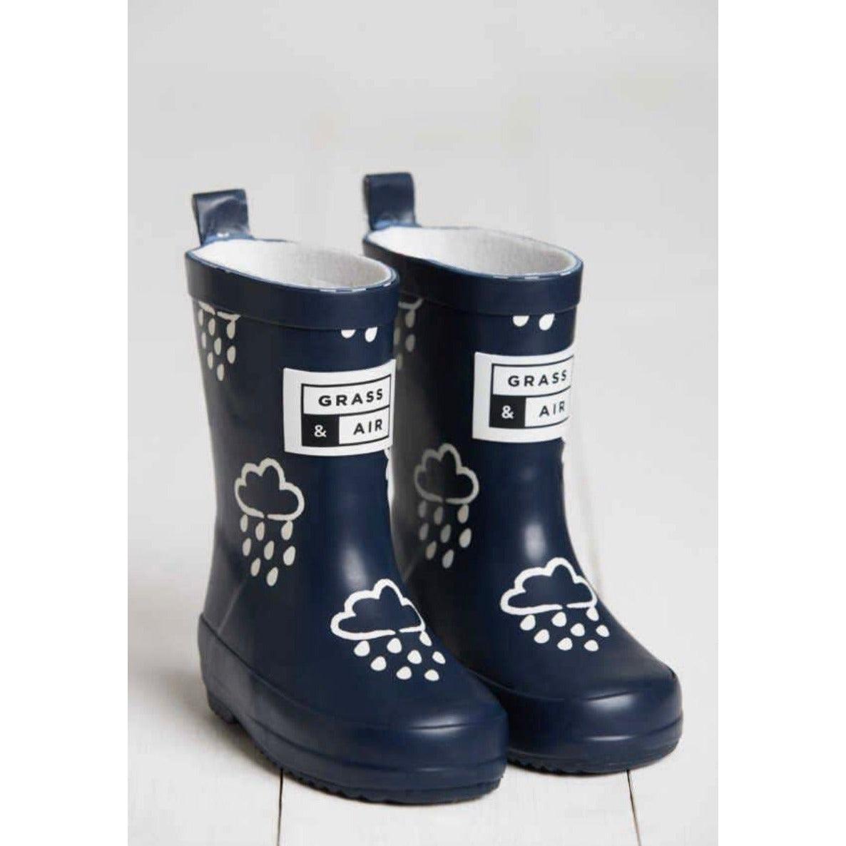 Grass & Air | Kid's Color Revealing Rainboots | Color Changing Rain Boots - becauseofadi