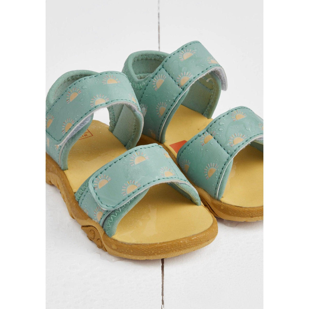 Grass & Air | Kids Colour-Changing Sandals | Water Shoes - becauseofadi