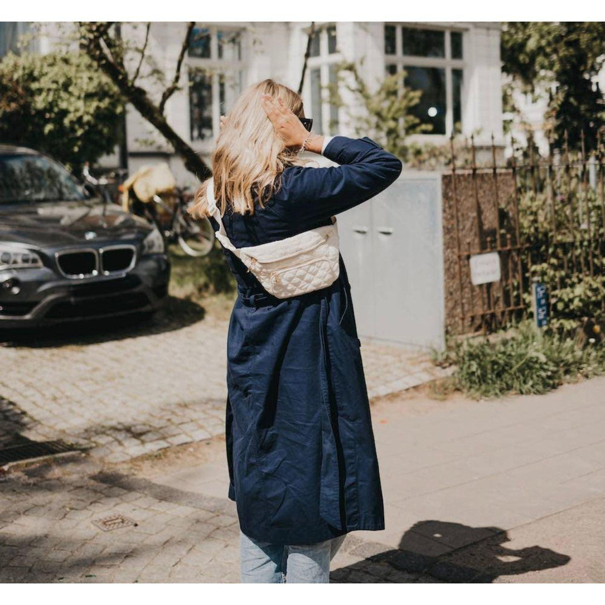 Pretty Simple | Women's Stevie Sling Bag