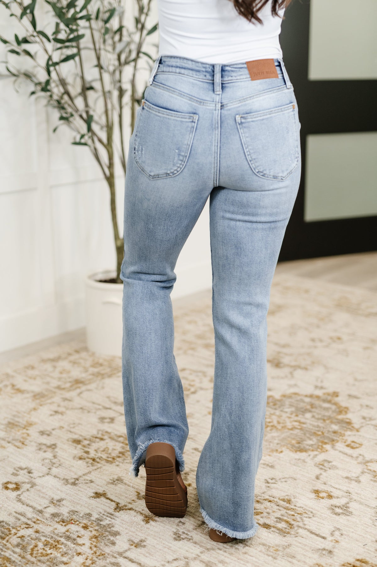 Judy Blue | Marlena High Rise Shield Pocket Flare Jeans