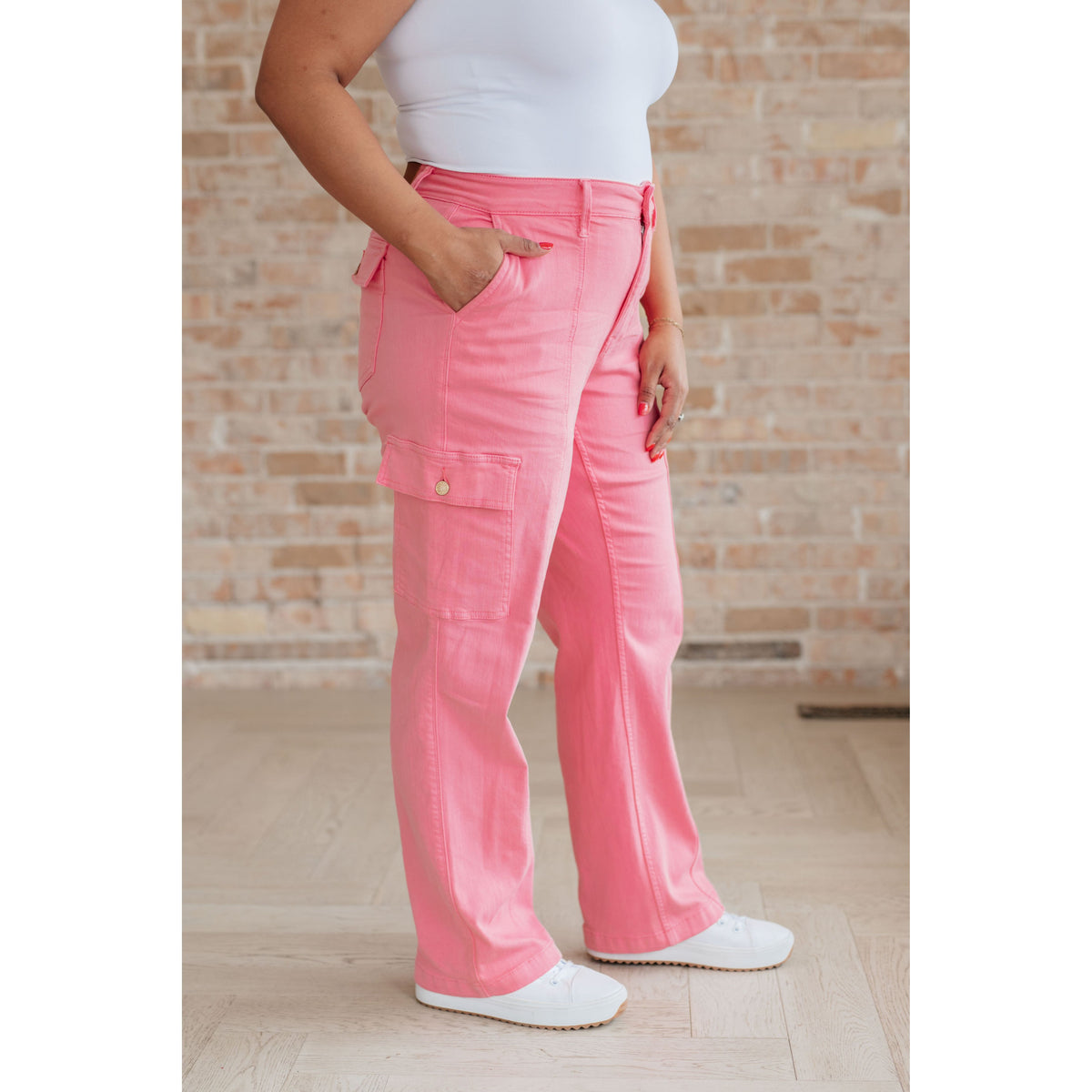 Judy Blue | Peggy High Rise Cargo Straight Jeans in Pink