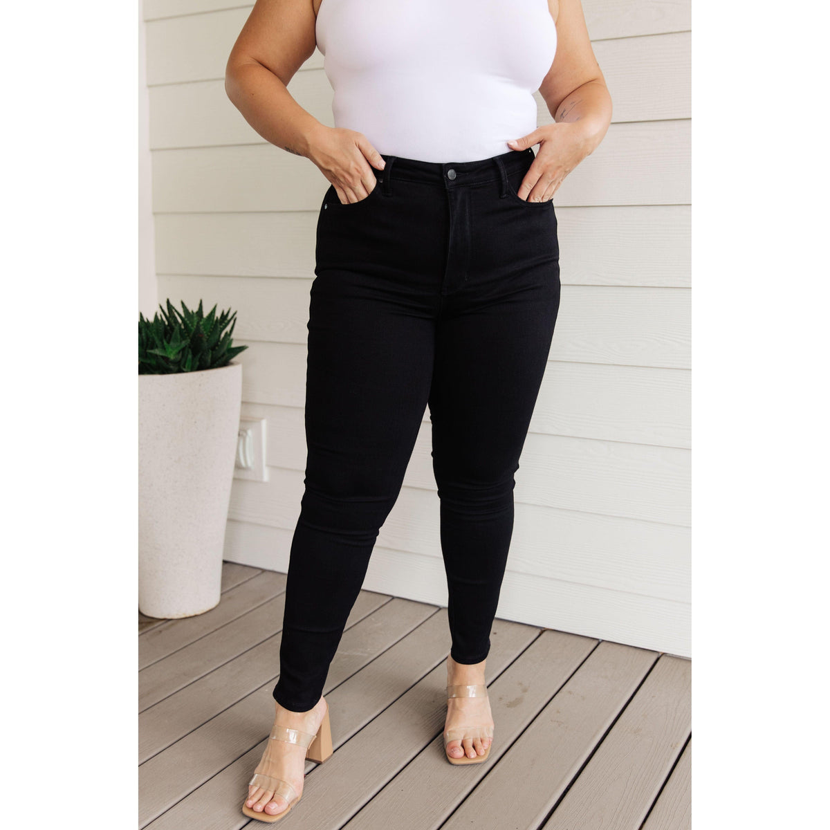 Judy Blue | Audrey High Rise Control Top Classic Skinny Jeans in Black - becauseofadi