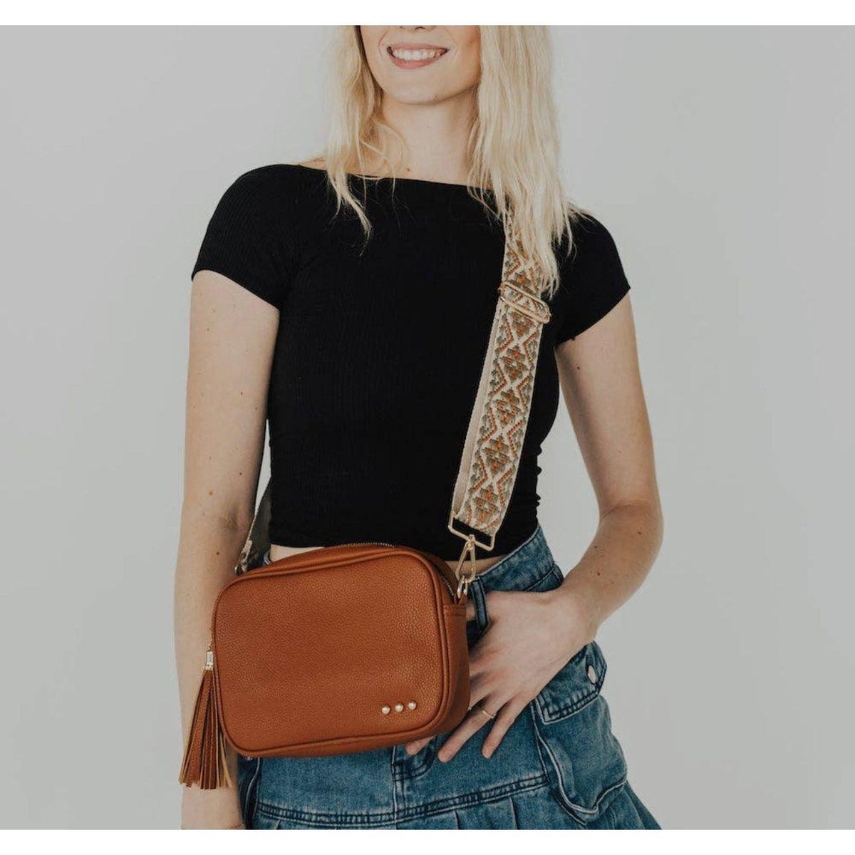 Pretty Simple | Women's Camera Crossbody Bag | Vegan Pebble Leather - becauseofadi