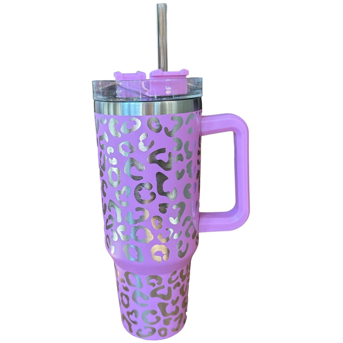 https://www.becauseofadi.com/cdn/shop/files/quencher-tumbler-40oz-or-summer-insulated-stainless-steel-water-bottle-becauseofadi-7.jpg?v=1695716438&width=1200