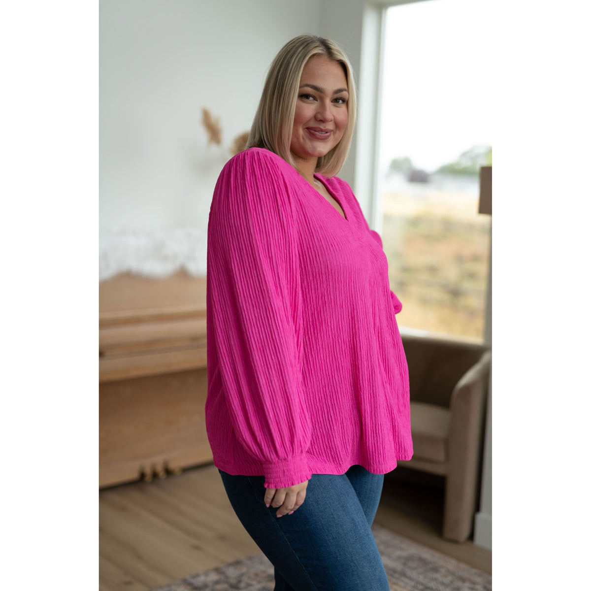 Women's Very Refined V-Neck Blouse in Pink