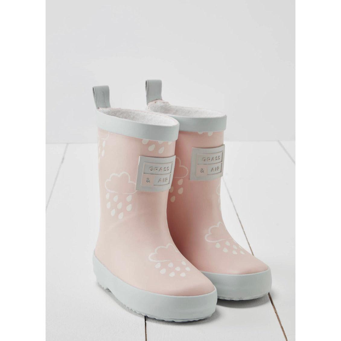 Grass & Air | Kid's Color Revealing Rainboots | Color Changing Rain Boots - becauseofadi