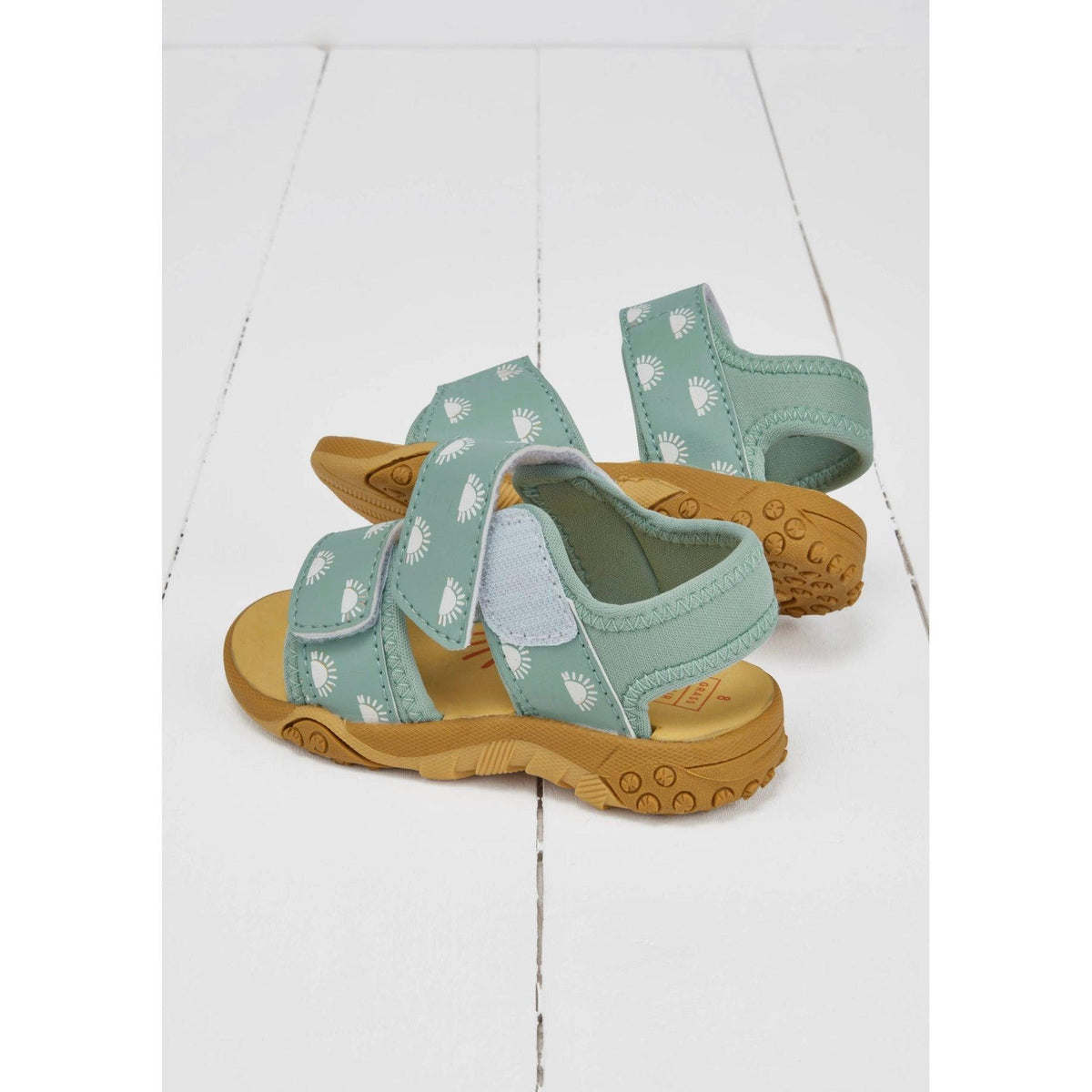 Grass & Air | Kids Colour-Changing Sandals | Water Shoes - becauseofadi
