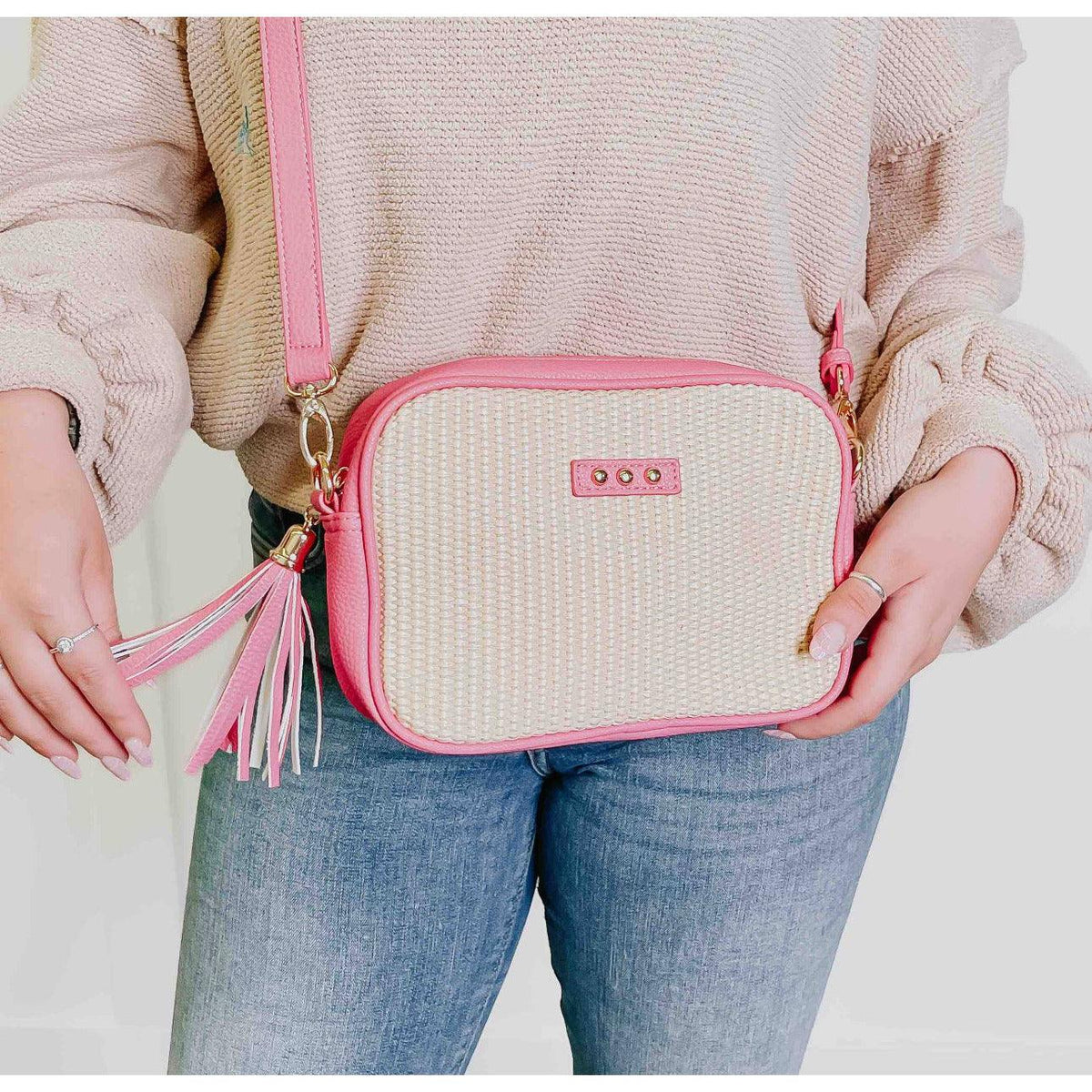 Pretty Simple | Silvia Straw Camera Bag | Women's Clutch Bag - becauseofadi