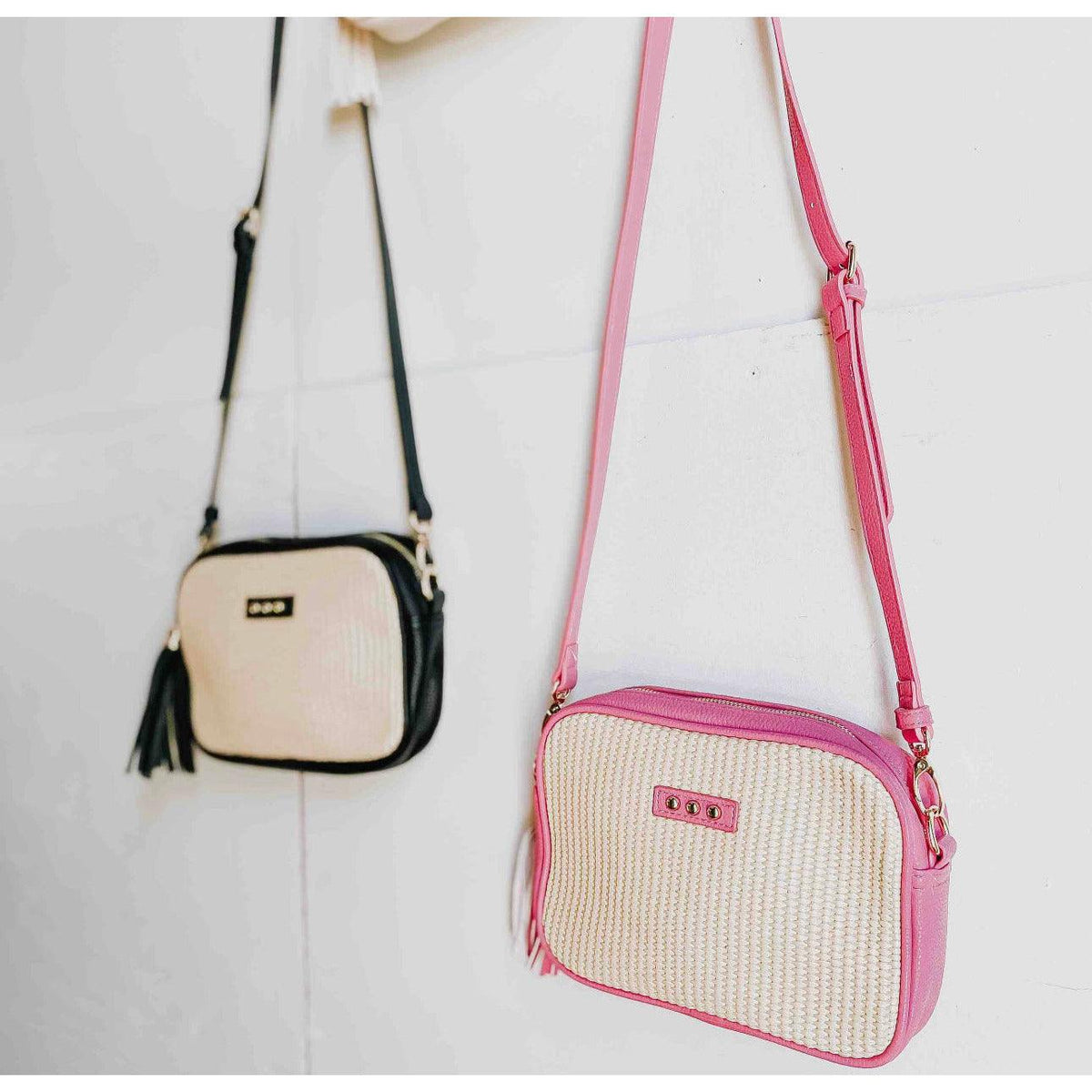 Pretty Simple | Silvia Straw Camera Bag | Women's Clutch Bag - becauseofadi