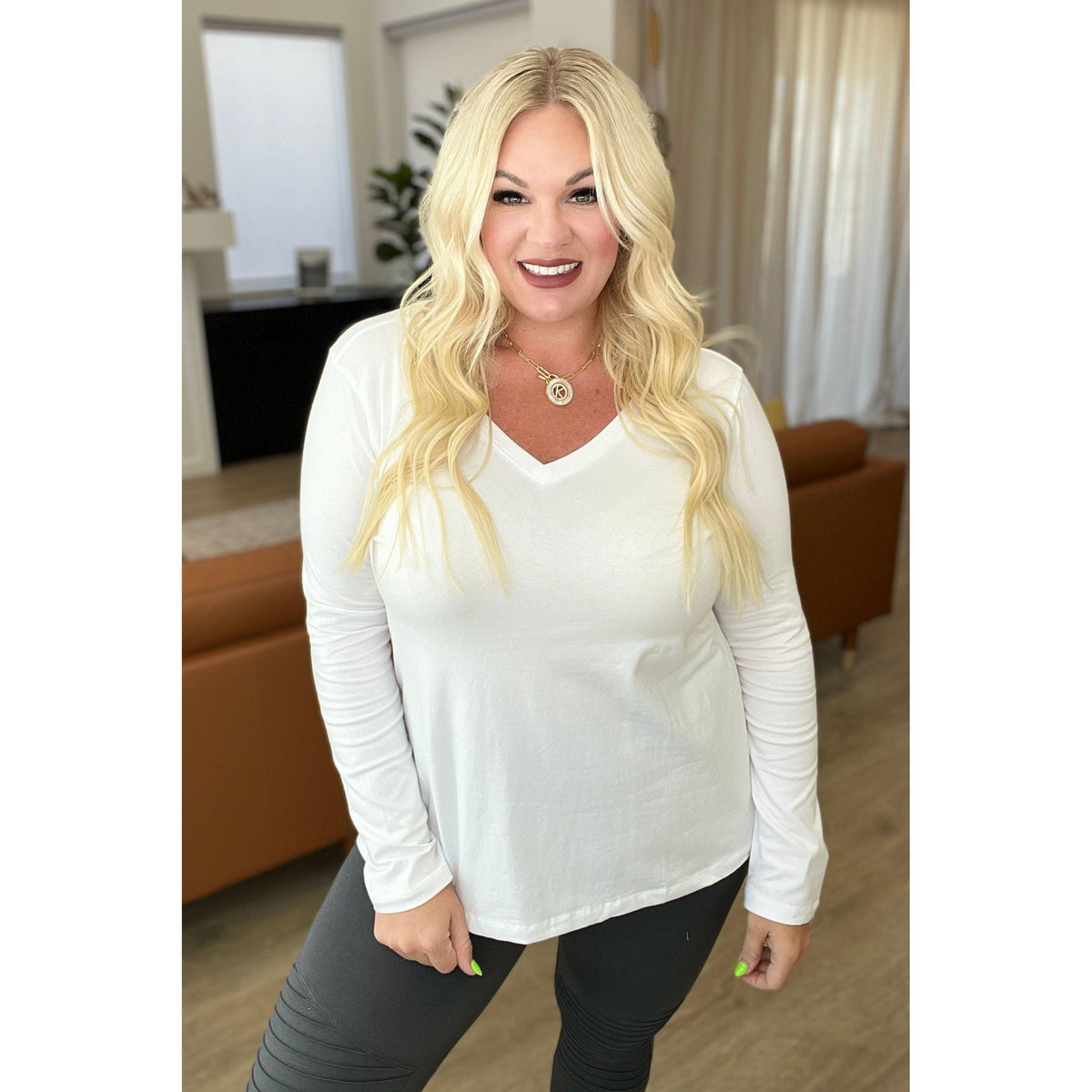 Relaxed Fit Long Sleeve V-Neck Top in White - becauseofadi